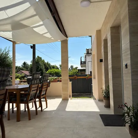 Naluri Ii アパート Balatonboglár