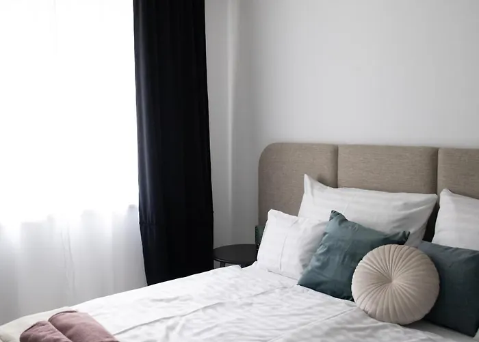 Naluri Ii アパート