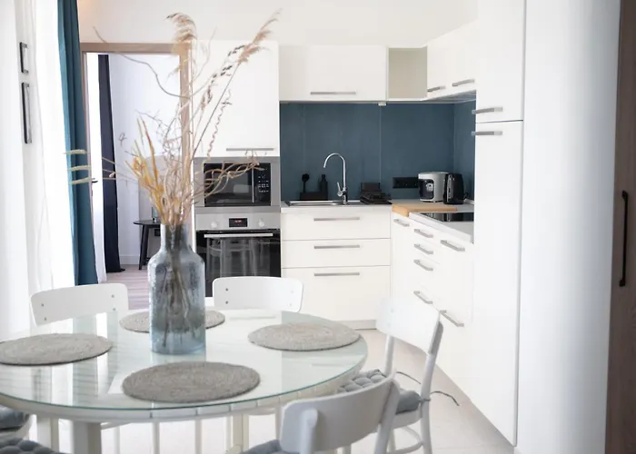 アパート Naluri Ii Balatonboglár