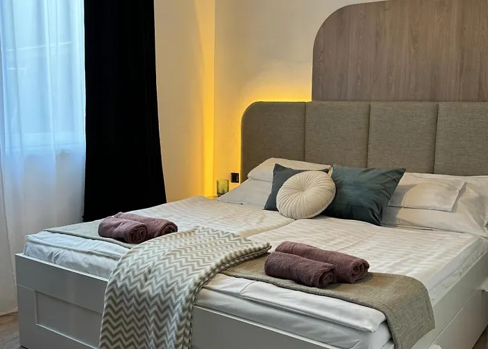 Naluri Ii アパート