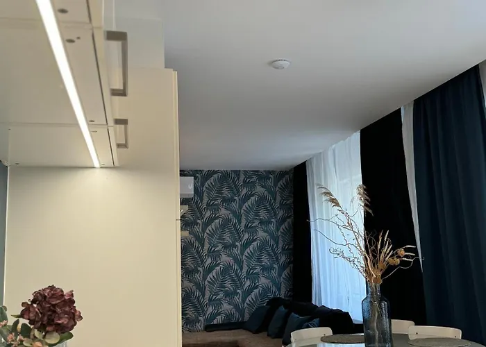 アパート Naluri Ii Balatonboglár