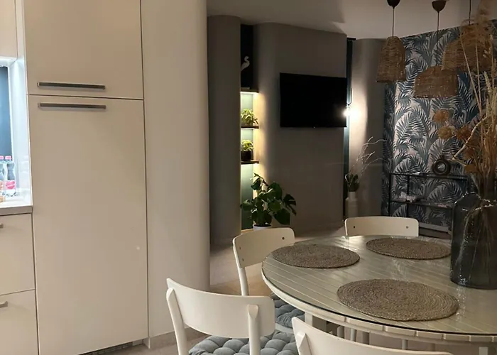 Naluri Ii アパート Balatonboglár